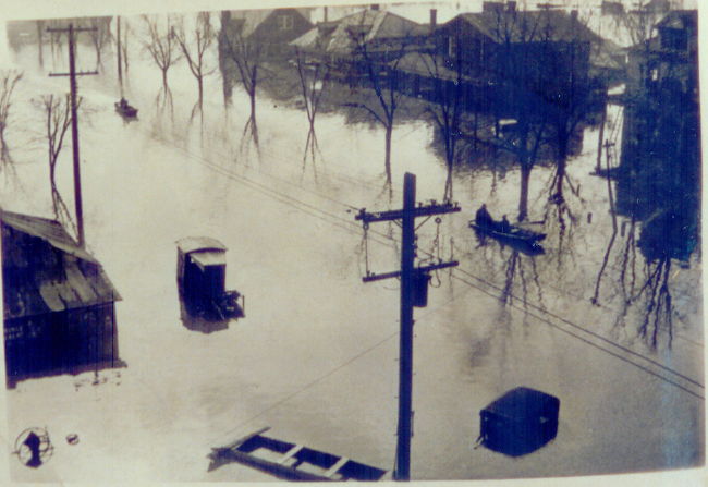 floodedstreet2.jpg